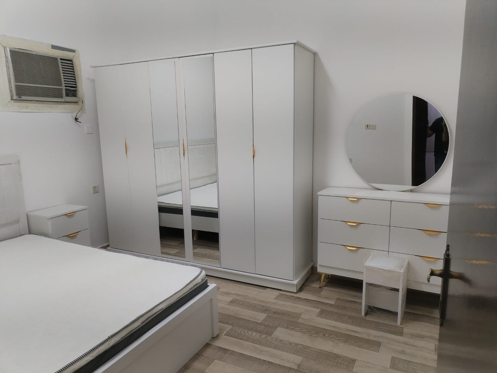 18db477b-7168-4f9b-8d47-45893d776aac_غرف نوم شروق.jpg